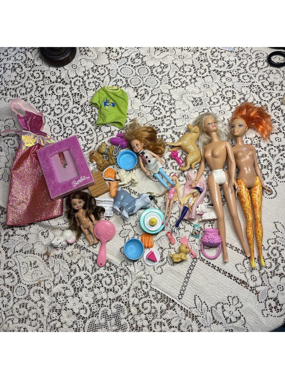Lot of Barbie & Barbie clothes, and accessories, purses, mixed lot Chelsea Doll